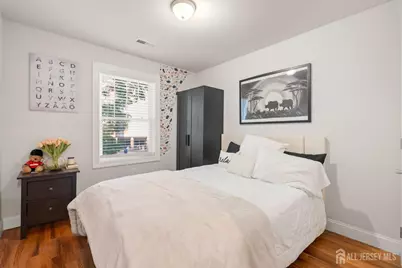 [Address not provided], Perth Amboy, NJ 08861 - Photo 20