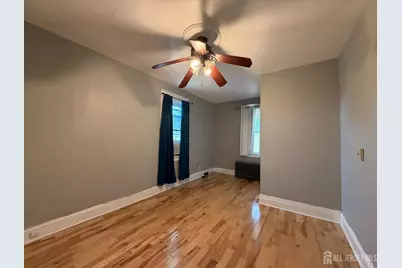 312 N 3rd Avenue, Highland Park, NJ 08904 - Photo 4