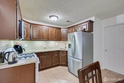 150 Prestwick Way, Edison, NJ 08820 - Photo 12