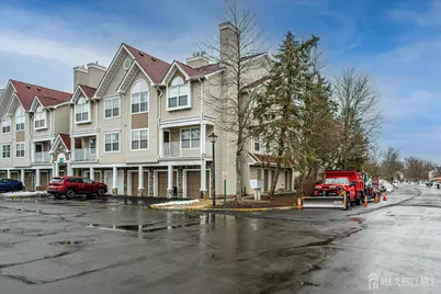 150 Prestwick Way, Edison, NJ 08820 - Photo 2