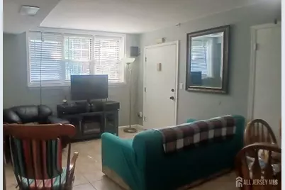 124 College Drive, Edison, NJ 08817 - Photo 2