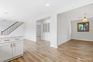 2 Kendall Dr, Sayreville, NJ 08859 - Photo 10
