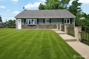 2 Kendall Dr, Sayreville, NJ 08859 - Photo 1
