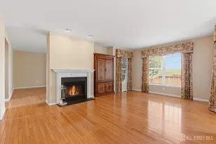 31 Narrows Way, Monroe Township, NJ 08831 - Photo 12