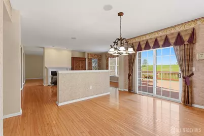 31 Narrows Way, Monroe Township, NJ 08831 - Photo 10
