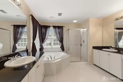 31 Narrows Way, Monroe Township, NJ 08831 - Photo 18