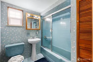 421 N Lincoln Ave N, Middlesex, NJ 08846 - Photo 14
