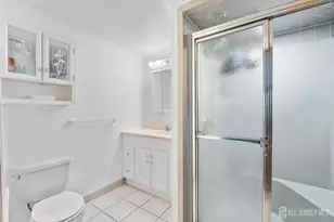421 N Lincoln Ave N, Middlesex, NJ 08846 - Photo 12