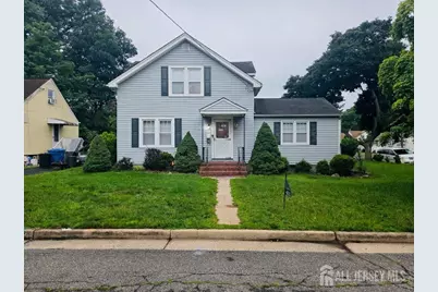 421 N Lincoln Avenue N, Middlesex, NJ 08846 - Photo 1