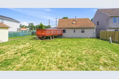 115 N Main Street N, Iselin, NJ 08830 - Photo 24