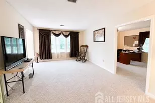 723B Mt Vernon Rd, Monroe Township, NJ 08831 - Photo 6