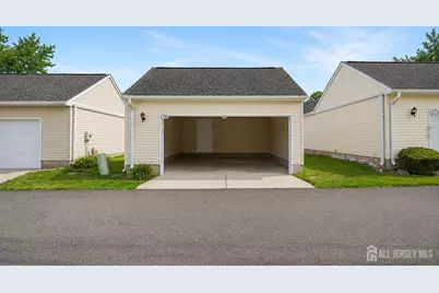 176 Goldfinch Drive, Monroe Township, NJ 08831 - Photo 36