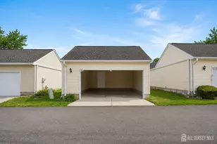 176 Goldfinch Dr, Monroe Township, NJ 08831 - Photo 36