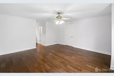 29 Windsor Drive, East Brunswick Township, NJ 08816 - Photo 20