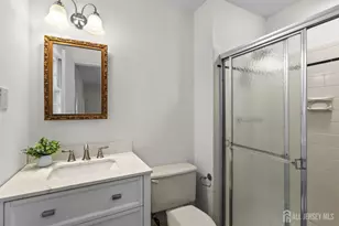 17 Meredith Rd, Edison, NJ 08817 - Photo 26