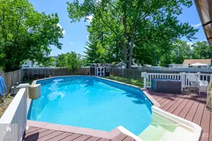 98 Remsen Ave, Avenel, NJ 07001 - Photo 4