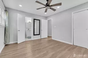 125 Jeff St, Edison, NJ 08837 - Photo 20