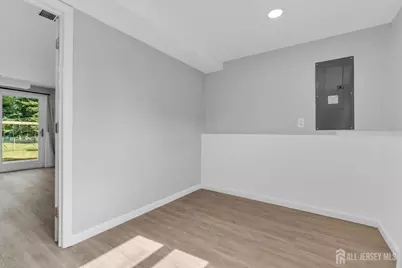 125 Jeff Street, Edison, NJ 08837 - Photo 34