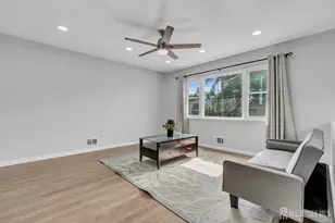 125 Jeff St, Edison, NJ 08837 - Photo 8