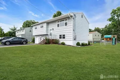 125 Jeff Street, Edison, NJ 08837 - Photo 6