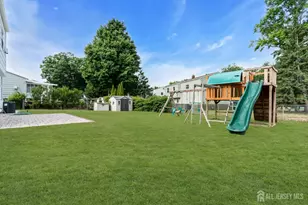 125 Jeff St, Edison, NJ 08837 - Photo 42