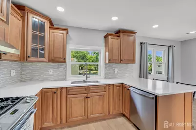 125 Jeff Street, Edison, NJ 08837 - Photo 16