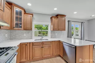 125 Jeff St, Edison, NJ 08837 - Photo 16