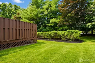 25 Edinburg Lane, East Brunswick Township, NJ 08816 - Photo 40