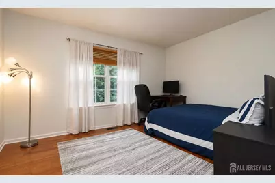 25 Edinburg Lane, East Brunswick Township, NJ 08816 - Photo 36