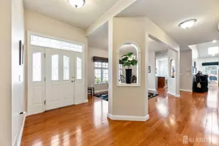 9 Westminster Dr, Monroe Township, NJ 08831 - Photo 6