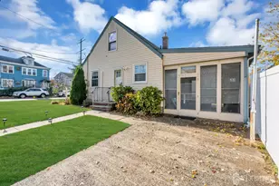 20 Burnet St, Avenel, NJ 07001 - Photo 4