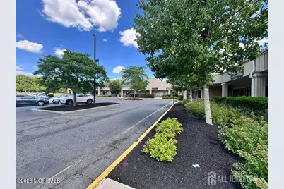 660 Plainsboro Road, Plainsboro Township, NJ 08536 - Photo 16