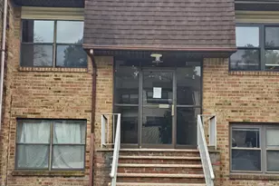 1714 Raspberry Ct, Edison, NJ 08817 - Photo 2