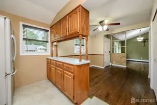 2239 Newark Ave, Scotch Plains Township, NJ 07076 - Photo 10