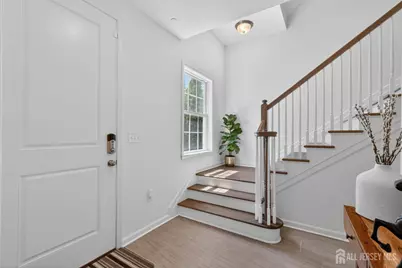 197 Roosevelt Drive, Wood Ridge, NJ 07075 - Photo 4