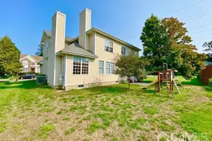 24 Skurka Ct, Sayreville, NJ 08872 - Photo 8