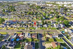 8 Oak St, Carteret, NJ 07008 - Photo 32