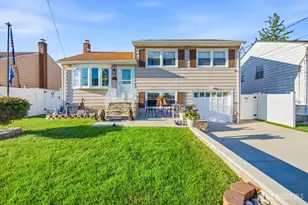 8 Oak St, Carteret, NJ 07008 - Photo 1