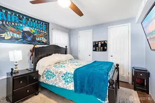 8 Oak St, Carteret, NJ 07008 - Photo 20