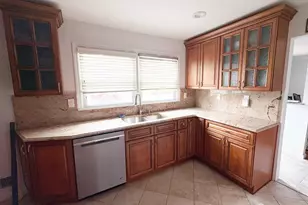 61 Rose St, Edison, NJ 08817 - Photo 8