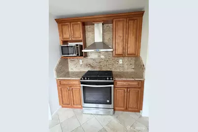 61 Rose Street, Edison, NJ 08817 - Photo 10
