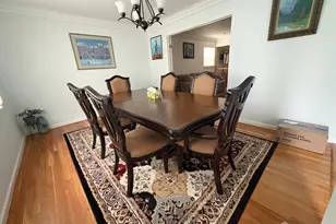 61 Rose St, Edison, NJ 08817 - Photo 2