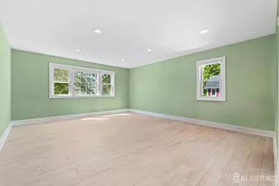 8 Danny Court, North Brunswick Township, NJ 08902 - Photo 32