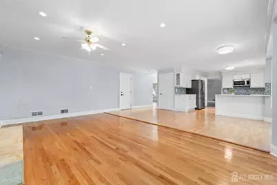 8 Danny Court, North Brunswick Township, NJ 08902 - Photo 8