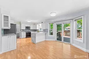 8 Danny Ct, North Brunswick Township, NJ 08902 - Photo 10