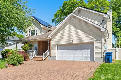 8 Danny Court, North Brunswick Township, NJ 08902 - Photo 2