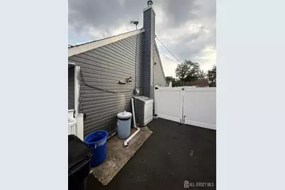 215 Johnson Avenue, Piscataway Township, NJ 08854 - Photo 16