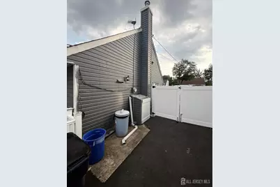 215 Johnson Avenue, Piscataway Township, NJ 08854 - Photo 4