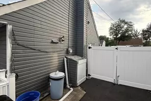 215 Johnson Ave, Piscataway Township, NJ 08854 - Photo 4