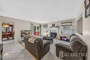 116 Wainwright Dr, Old Bridge Township, NJ 07747 - Photo 6
